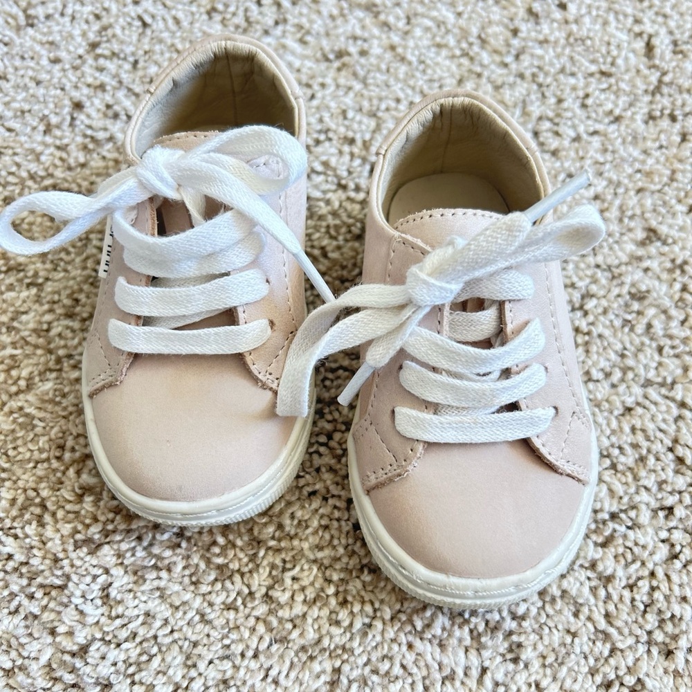 Piper Finn Kids Leather Sneakers Champagne Pink Lace Up Low Top‎ Shoes Size 3